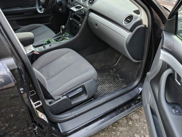 Черный Сеат Эксео, объемом двигателя 1.8 л и пробегом 208 тыс. км за 7700 $, фото 5 на Automoto.ua