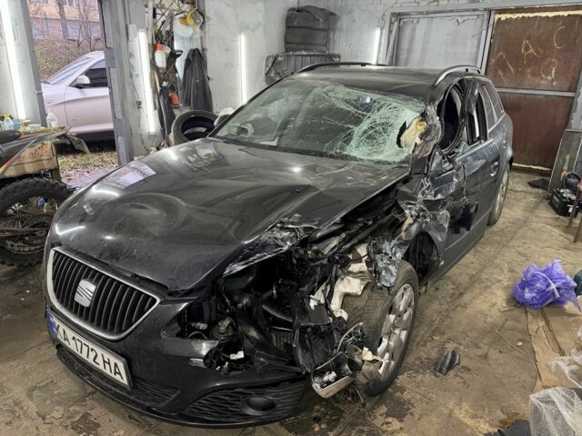 Черный Сеат Эксео, объемом двигателя 2 л и пробегом 200 тыс. км за 2500 $, фото 4 на Automoto.ua