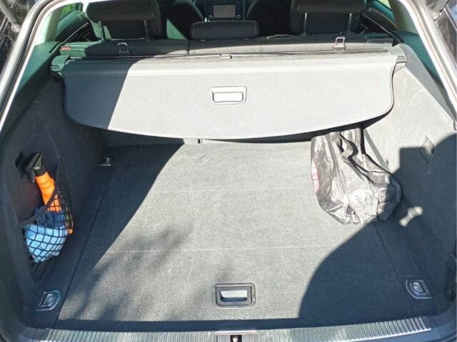 Черный Сеат Эксео, объемом двигателя 2 л и пробегом 214 тыс. км за 10000 $, фото 9 на Automoto.ua