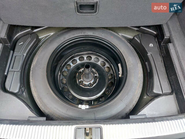 Сеат Ексео 2013 у Івано-Франківську на Automoto.ua Чорний Сеат Ексео, об'ємом двигуна 2 л та пробігом 218 тис. км за 7999 $, фото 28 на Automoto.ua