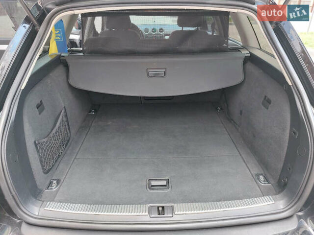 Сеат Ексео 2013 у Івано-Франківську на Automoto.ua Чорний Сеат Ексео, об'ємом двигуна 2 л та пробігом 218 тис. км за 7999 $, фото 27 на Automoto.ua