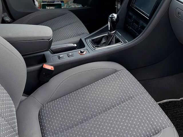 Сірий Сеат Ексео, об'ємом двигуна 2 л та пробігом 295 тис. км за 9000 $, фото 3 на Automoto.ua