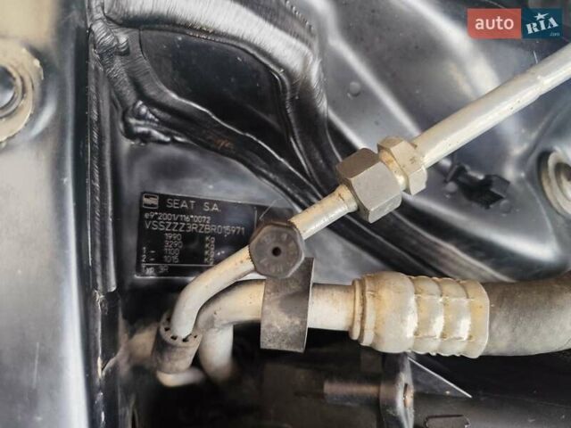 Серый Сеат Эксео, объемом двигателя 1.97 л и пробегом 280 тыс. км за 5700 $, фото 27 на Automoto.ua