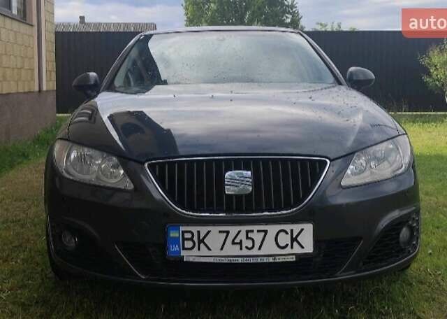 Сірий Сеат Ексео, об'ємом двигуна 1.97 л та пробігом 279 тис. км за 5500 $, фото 2 на Automoto.ua