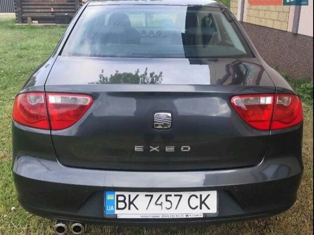 Сірий Сеат Ексео, об'ємом двигуна 1.97 л та пробігом 279 тис. км за 5500 $, фото 8 на Automoto.ua