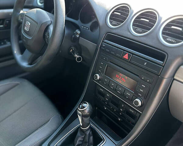 Серый Сеат Эксео, объемом двигателя 1.6 л и пробегом 179 тыс. км за 7300 $, фото 31 на Automoto.ua