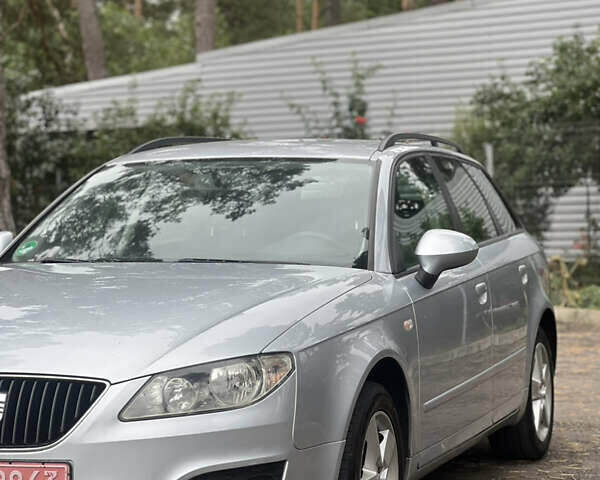 Сірий Сеат Ексео, об'ємом двигуна 1.6 л та пробігом 179 тис. км за 7800 $, фото 4 на Automoto.ua