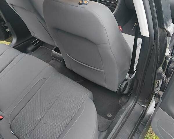 Серый Сеат Эксео, объемом двигателя 1.97 л и пробегом 230 тыс. км за 80200 $, фото 13 на Automoto.ua