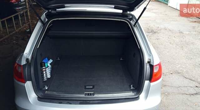 Серый Сеат Эксео, объемом двигателя 2 л и пробегом 263 тыс. км за 7800 $, фото 4 на Automoto.ua