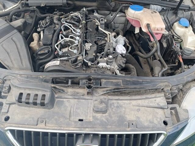 Синий Сеат Эксео, объемом двигателя 2 л и пробегом 225 тыс. км за 2100 $, фото 6 на Automoto.ua