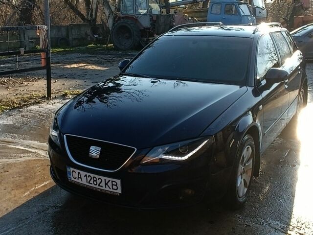 Синий Сеат Эксео, объемом двигателя 2 л и пробегом 272 тыс. км за 9100 $, фото 1 на Automoto.ua