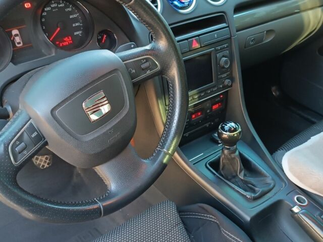 Синий Сеат Эксео, объемом двигателя 2 л и пробегом 272 тыс. км за 9100 $, фото 5 на Automoto.ua