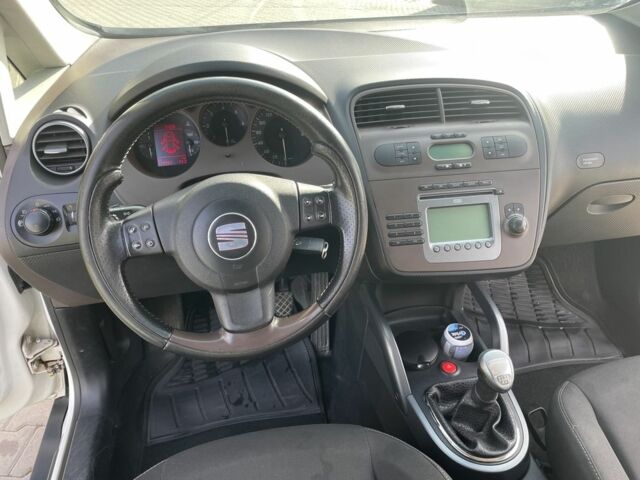 Белый Сеат Фритрек, объемом двигателя 2 л и пробегом 270 тыс. км за 6450 $, фото 7 на Automoto.ua