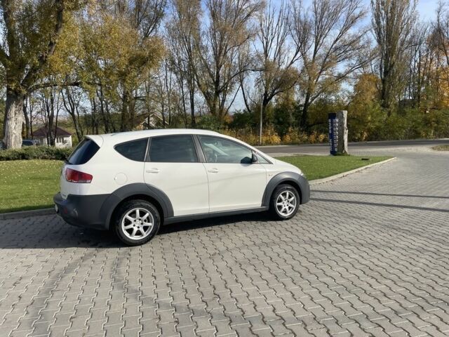 Белый Сеат Фритрек, объемом двигателя 2 л и пробегом 270 тыс. км за 6450 $, фото 4 на Automoto.ua