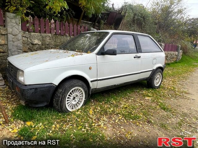 Сеат Ibiza 1984 у Одесі на Automoto.ua Білий Сеат Ibiza, об'ємом двигуна 1.2 л та пробігом 200 тис. км за 400 $, фото 1 на Automoto.ua