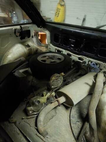 Белый Сеат Ибица, объемом двигателя 1.19 л и пробегом 300 тыс. км за 400 $, фото 11 на Automoto.ua