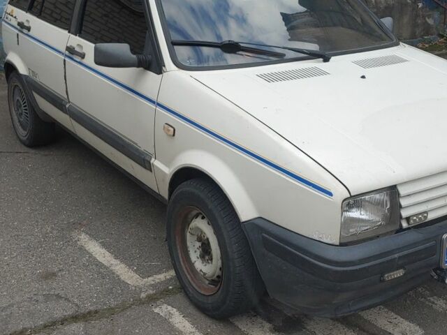 Сеат Ибица 1989 в Павлограде на Automoto.ua Белый Сеат Ибица, объемом двигателя 1 л и пробегом 256 тыс. км за 841 $, фото 1 на Automoto.ua