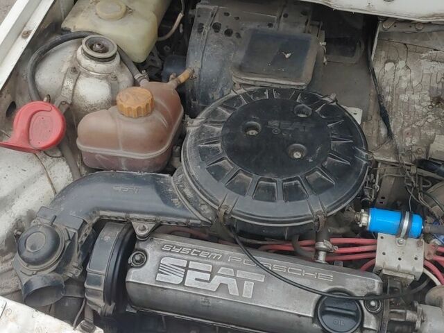 Сеат Ибица 1989 в Павлограде на Automoto.ua Белый Сеат Ибица, объемом двигателя 1 л и пробегом 256 тыс. км за 1068 $, фото 2 на Automoto.ua