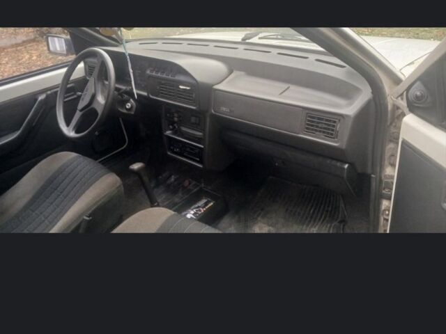 Белый Сеат Ибица, объемом двигателя 1.2 л и пробегом 320 тыс. км за 994 $, фото 4 на Automoto.ua