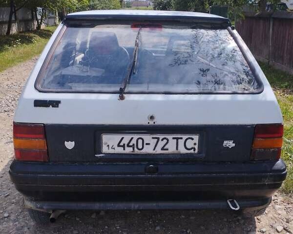 Белый Сеат Ибица, объемом двигателя 0.9 л и пробегом 85 тыс. км за 800 $, фото 4 на Automoto.ua