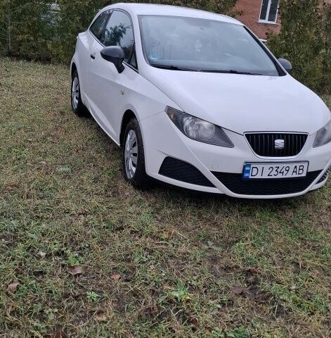 Белый Сеат Ибица, объемом двигателя 1.2 л и пробегом 230 тыс. км за 4800 $, фото 2 на Automoto.ua