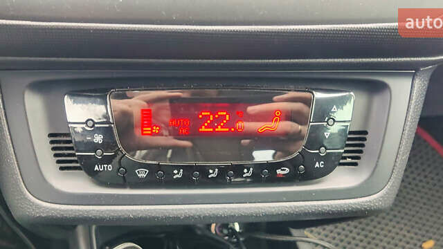 Белый Сеат Ибица, объемом двигателя 1.39 л и пробегом 203 тыс. км за 5598 $, фото 8 на Automoto.ua