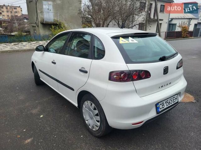 Белый Сеат Ибица, объемом двигателя 1.2 л и пробегом 192 тыс. км за 3900 $, фото 3 на Automoto.ua