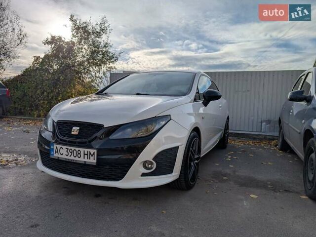 Білий Сеат Ibiza, об'ємом двигуна 1.39 л та пробігом 250 тис. км за 7200 $, фото 4 на Automoto.ua