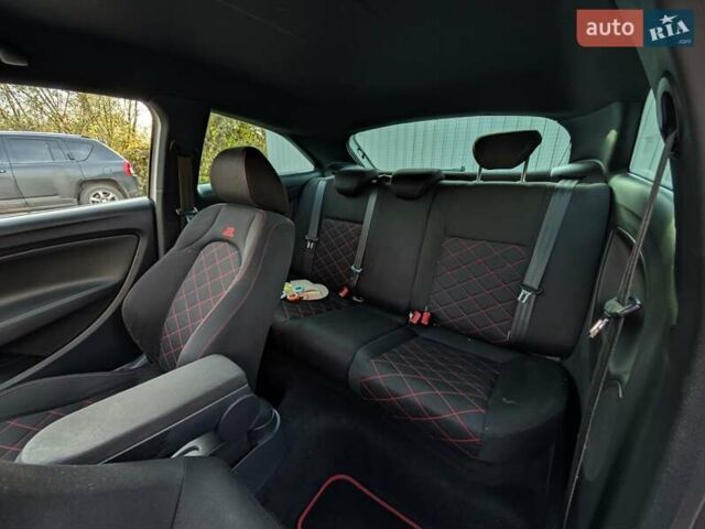 Білий Сеат Ibiza, об'ємом двигуна 1.39 л та пробігом 250 тис. км за 7200 $, фото 12 на Automoto.ua