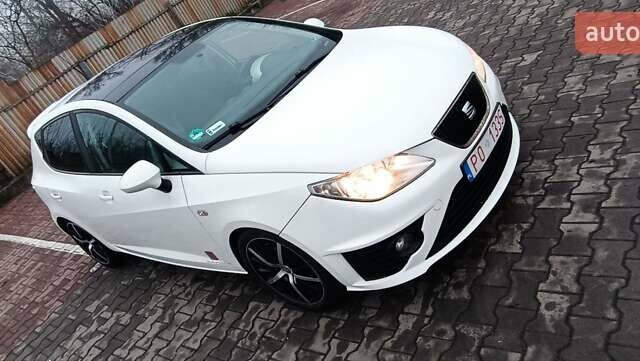 Белый Сеат Ибица, объемом двигателя 1.39 л и пробегом 197 тыс. км за 5000 $, фото 14 на Automoto.ua