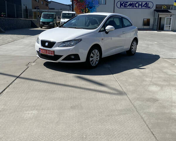 Білий Сеат Ibiza, об'ємом двигуна 1.6 л та пробігом 213 тис. км за 7500 $, фото 1 на Automoto.ua