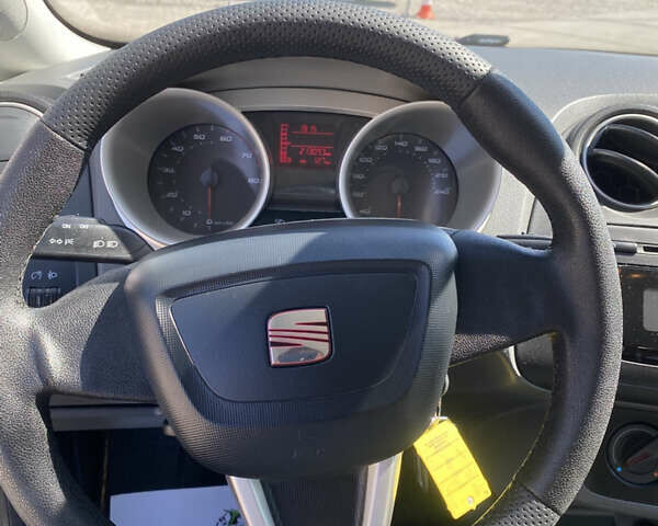 Білий Сеат Ibiza, об'ємом двигуна 1.6 л та пробігом 213 тис. км за 7500 $, фото 7 на Automoto.ua