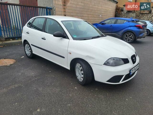Белый Сеат Ибица, объемом двигателя 1.2 л и пробегом 192 тыс. км за 3900 $, фото 1 на Automoto.ua