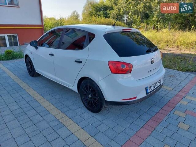 Білий Сеат Ibiza, об'ємом двигуна 1.39 л та пробігом 203 тис. км за 4500 $, фото 6 на Automoto.ua