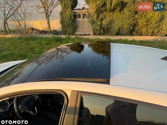 Белый Сеат Ибица, объемом двигателя 1.39 л и пробегом 197 тыс. км за 5000 $, фото 34 на Automoto.ua