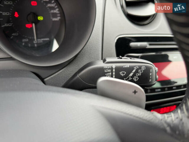 Белый Сеат Ибица, объемом двигателя 1.4 л и пробегом 198 тыс. км за 8111 $, фото 40 на Automoto.ua