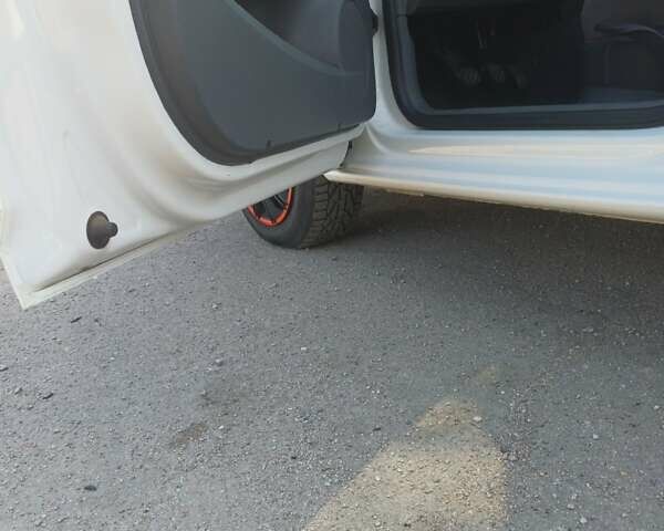 Білий Сеат Ibiza, об'ємом двигуна 1.2 л та пробігом 232 тис. км за 5400 $, фото 19 на Automoto.ua