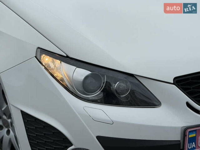 Белый Сеат Ибица, объемом двигателя 1.4 л и пробегом 198 тыс. км за 8111 $, фото 6 на Automoto.ua