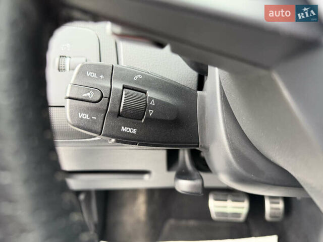 Белый Сеат Ибица, объемом двигателя 1.4 л и пробегом 198 тыс. км за 8111 $, фото 39 на Automoto.ua