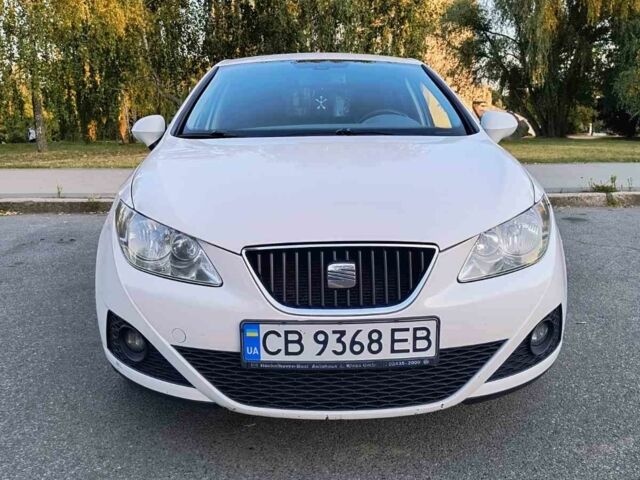 Белый Сеат Ибица, объемом двигателя 1.6 л и пробегом 200 тыс. км за 5900 $, фото 1 на Automoto.ua