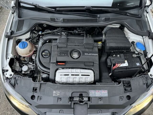 Белый Сеат Ибица, объемом двигателя 1.4 л и пробегом 187 тыс. км за 8550 $, фото 23 на Automoto.ua