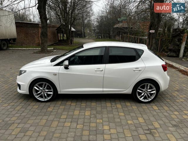 Білий Сеат Ibiza, об'ємом двигуна 1.4 л та пробігом 202 тис. км за 7800 $, фото 15 на Automoto.ua