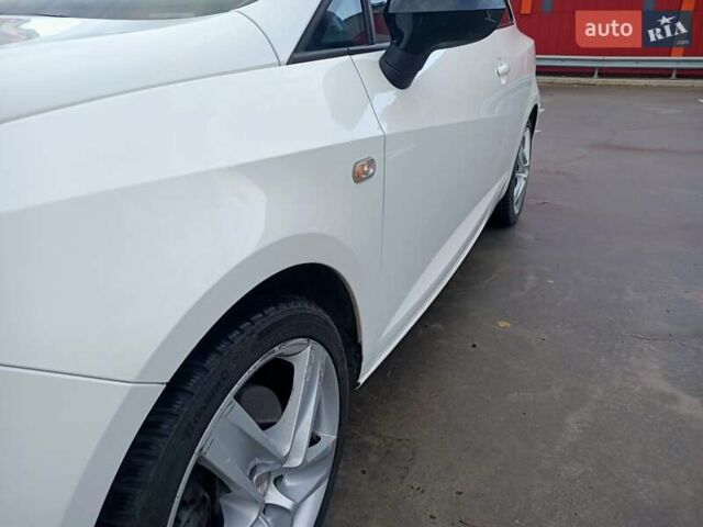 Білий Сеат Ibiza, об'ємом двигуна 1.4 л та пробігом 191 тис. км за 7999 $, фото 14 на Automoto.ua