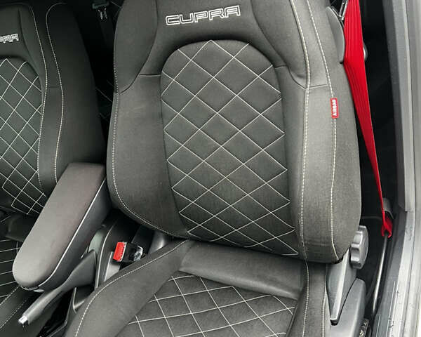 Білий Сеат Ibiza, об'ємом двигуна 1.4 л та пробігом 193 тис. км за 8500 $, фото 34 на Automoto.ua