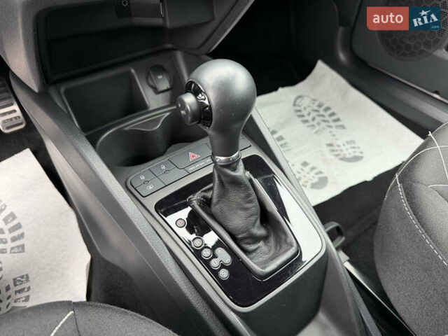 Белый Сеат Ибица, объемом двигателя 1.4 л и пробегом 198 тыс. км за 8111 $, фото 44 на Automoto.ua