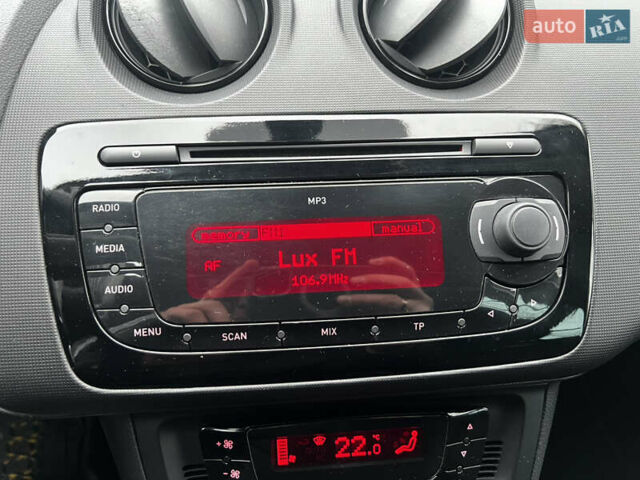 Білий Сеат Ibiza, об'ємом двигуна 1.4 л та пробігом 202 тис. км за 7800 $, фото 49 на Automoto.ua