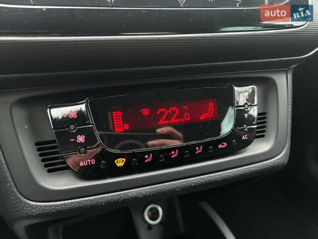 Білий Сеат Ibiza, об'ємом двигуна 1.4 л та пробігом 202 тис. км за 7800 $, фото 48 на Automoto.ua