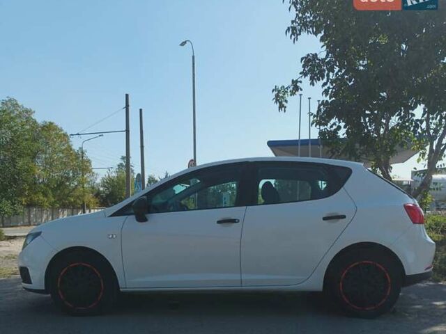 Білий Сеат Ibiza, об'ємом двигуна 1.2 л та пробігом 232 тис. км за 5400 $, фото 8 на Automoto.ua