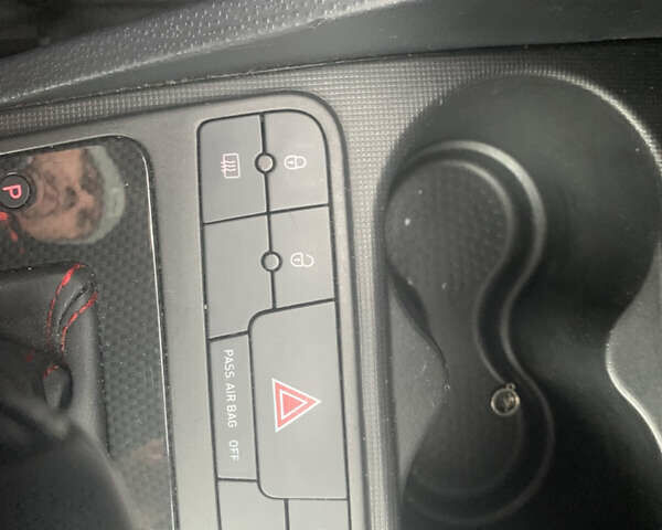 Белый Сеат Ибица, объемом двигателя 1.4 л и пробегом 183 тыс. км за 6500 $, фото 10 на Automoto.ua