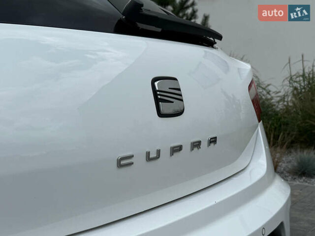 Сеат Ибица 2010 в Луцке на Automoto.ua Белый Сеат Ибица, объемом двигателя 1.4 л и пробегом 197 тыс. км за 7300 $, фото 10 на Automoto.ua